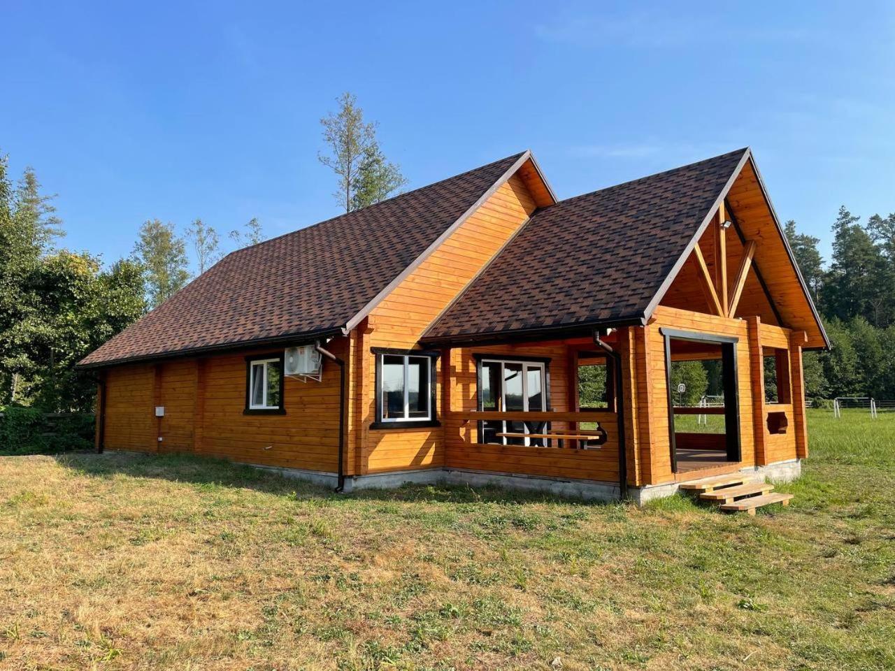 Makariv Guesthouse On The Lake With Bathhouse 70 Km From Kiev מראה חיצוני תמונה