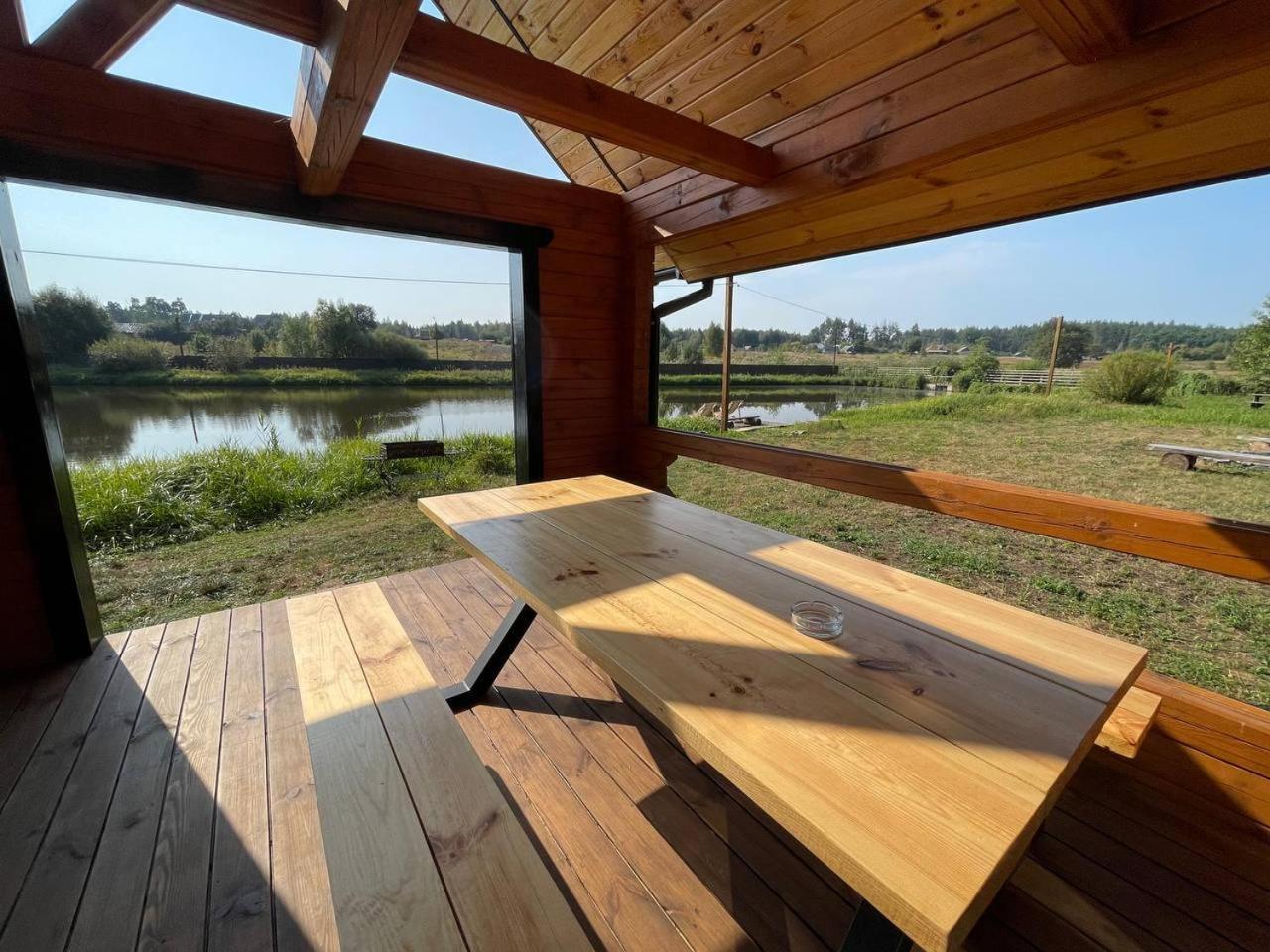 Makariv Guesthouse On The Lake With Bathhouse 70 Km From Kiev מראה חיצוני תמונה