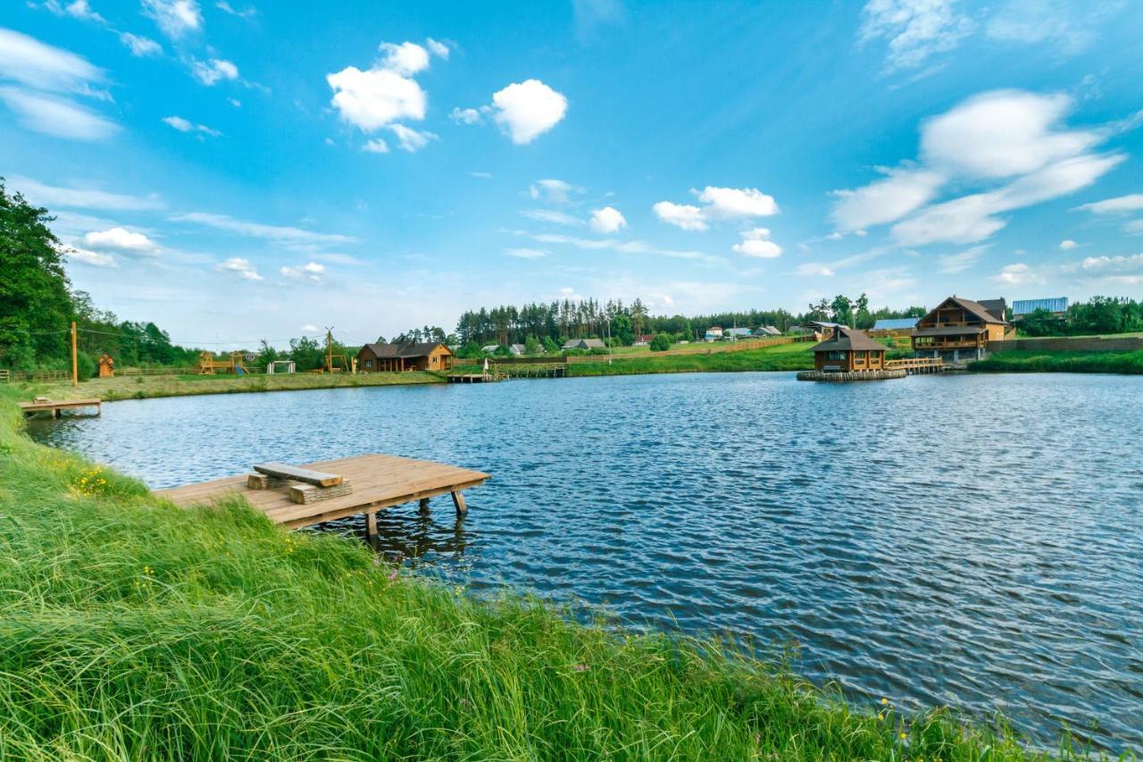 Makariv Guesthouse On The Lake With Bathhouse 70 Km From Kiev מראה חיצוני תמונה